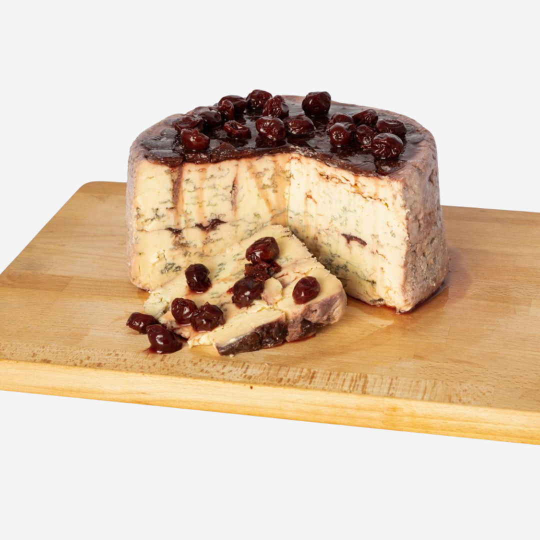 Blue cheese with amarene cherries