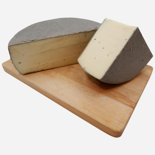 Truffle Cheese 'Sottocenere'